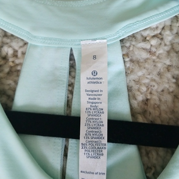 Lululemon tank - Picture 3 of 4